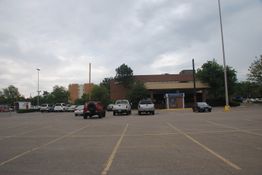 Bank of the West-Hampden: 7995 E Hampden Ave, Denver, CO 80231