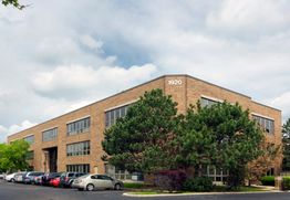 Highland Plaza : 1920 S Highland Ave, Lombard, IL 60148