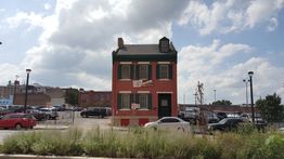 A 19th Century House: 911 N Tucker Blvd, Saint Louis, MO 63101