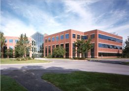 5015 Campuswood Dr, East Syracuse, NY 13057