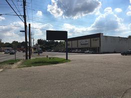 Xotic Pawn Center: 4637 Plank Rd, Baton Rouge, LA 70805