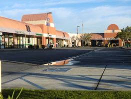 Warner | Grand Plaza: 2246 S Grand Ave, Santa Ana, CA 92705