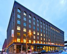83 South King Street, Seattle, WA 98104
