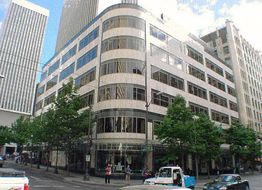 WaFd Bank Building: 425 Pike St, Seattle, WA 98101