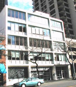2112 3rd Ave, Seattle, WA 98121