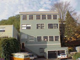 1607 Dexter Ave N, Seattle, WA 98109