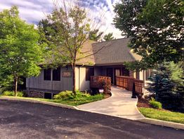 Office For Lease: 3926 Clock Pointe Trl, Stow, OH 44224