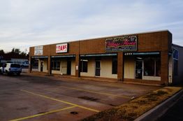 NEWEY SHOPPING CENTER: 4805 SE 29th St, Del City, OK 73115