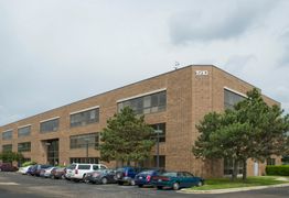 Highland Plaza : 1920 S Highland Ave, Lombard, IL, 60148