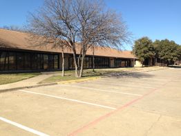 Single Story Garden Office Buildings: 1500 Norwood Dr, Hurst, TX 76054