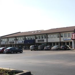 ORLAND ATRIUM BUILDING: 9031 W 151st St, Orland Park, IL 60462