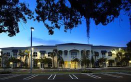 900 Village Square Xing, Palm Beach Gardens, FL 33410