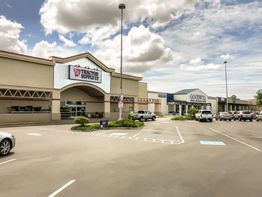 Skagit Valley Square: 100-300 E College Way, Mount Vernon, WA 98273