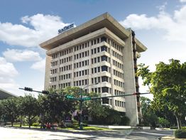 SunTrust Bank Building: 1777 Main St, Sarasota, FL 34236