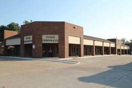 Hampton Office Place: 712 N Hampton, Desoto, TX 75115