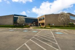 7111 Harwin Dr, Houston, TX 77036