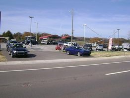 Car Lot on Maynardville Pike with Inventory for Lease: 7673 Maynardville Pike, Knoxville, TN 37938
