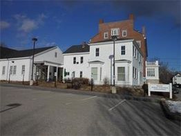 Hallowell House: 101 Second St, Hallowell, ME 04347