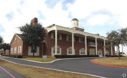 Colonial Plaza: 217 S Stemmons Fwy, Lewisville, TX 75067