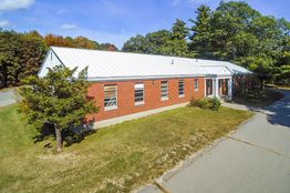Office For Lease: 8 Coos Ln, Hallowell, ME, 04347