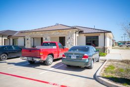 Telfair Office Park Building E: 800 Bonaventure Way, Sugar Land, TX 77479