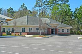Fleming Island Medical Plaza I: 1685 Eagle Harbor Pkwy, Fleming Island, FL 32003