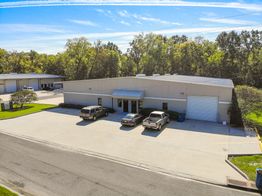 New Price: Office Warehouse off Highway 1 in Port Allen: 1923 Westshore Ave, Port Allen, LA 70767