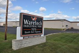 WARETECH INDUSTRIAL PARK: 7075 Dort Hwy, Grand Blanc, MI 48439