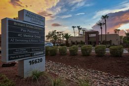 Paradise Valley Professional: 16620 N 40th St, Phoenix, AZ 85032