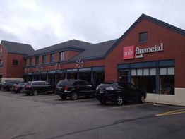 THE SHOPS ON ELM PLACE: 581 Elm Pl, Highland Park, IL 60035