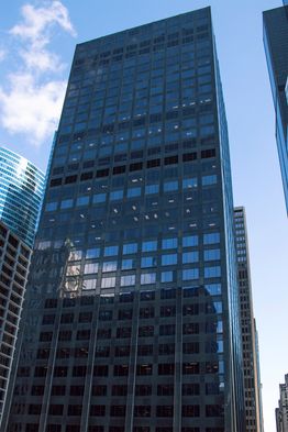 150 S Wacker Dr, Chicago, IL 60606 - OfficeSpace.com