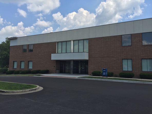 550 E Boughton Road, Bolingbrook, IL 60440 - OfficeSpace.com