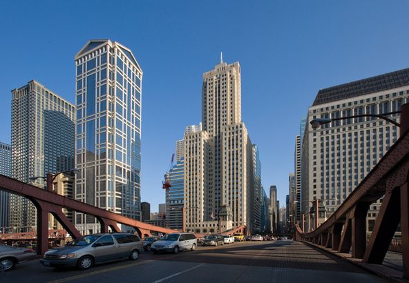 LaSalle Wacker Building - 221 N La Salle St, Chicago, IL 60601