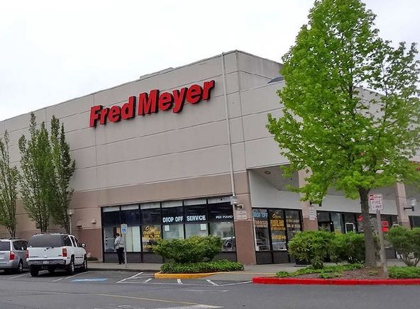 benson plaza fred meyer 10573 se carr rd renton wa 98055 officespace com 10573 se carr rd renton wa 98055