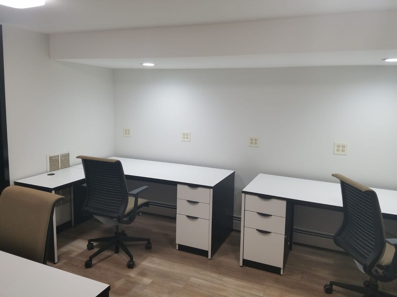 The Suite Corner - 3 E Evergreen Rd, New City, NY 10956 - OfficeSpace.com