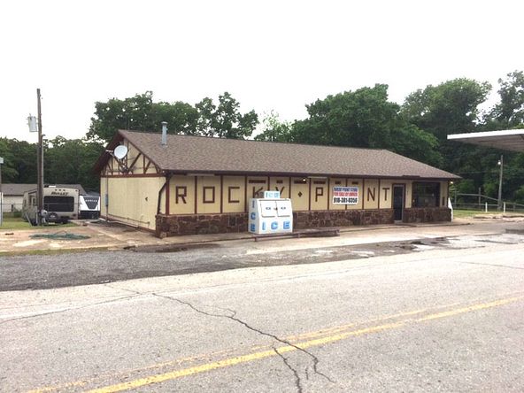 Rocky Point Trading Post - 68315 S 320 Rd, Wagoner, OK 74467 -  