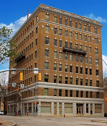 The Professional Building - 127 W Hargett St, Raleigh, NC 27601 -  