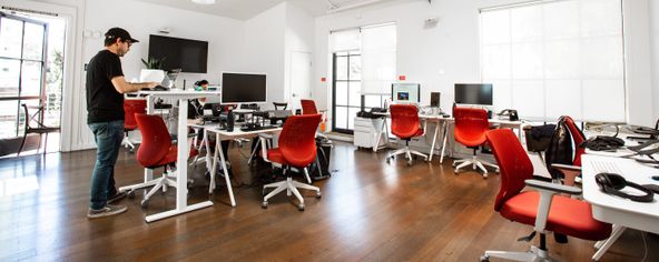 Onepiece Work Santa Monica 631 Wilshire Blvd Santa Monica Ca Officespace Com