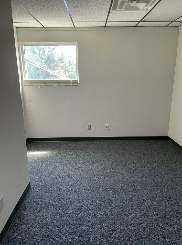 955 W Chandler Blvd, Chandler, AZ 85225 - OfficeSpace.com